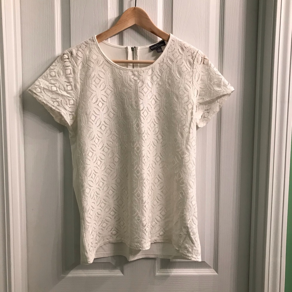 Market & Spruce Medium White Lace top